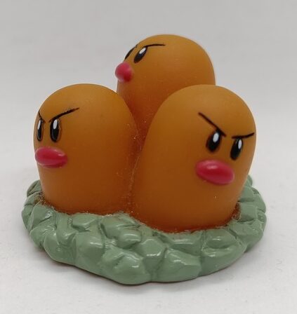Pokemon: Pokemon Kids - figuuri: Dugtrio Kunto: -/C