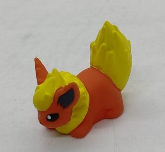 Pokemon: Pokemon Kids - figuuri: Flareon Kunto: -/C