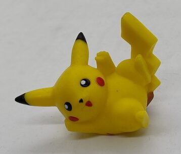 Pokemon: Pokemon Kids - figuuri: Pikachu, selällään Kunto: -/C